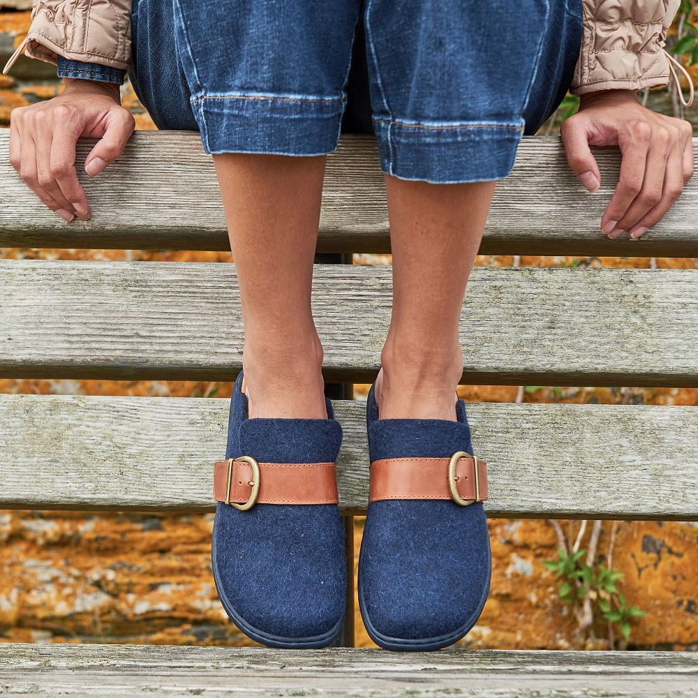 Born Lia Clogs Navy Felt Combo Product ID-u5OWkatJ
